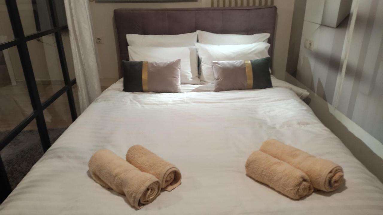 Luxury Seafront House Nearby Delphi Apartment Kirra ภายนอก รูปภาพ