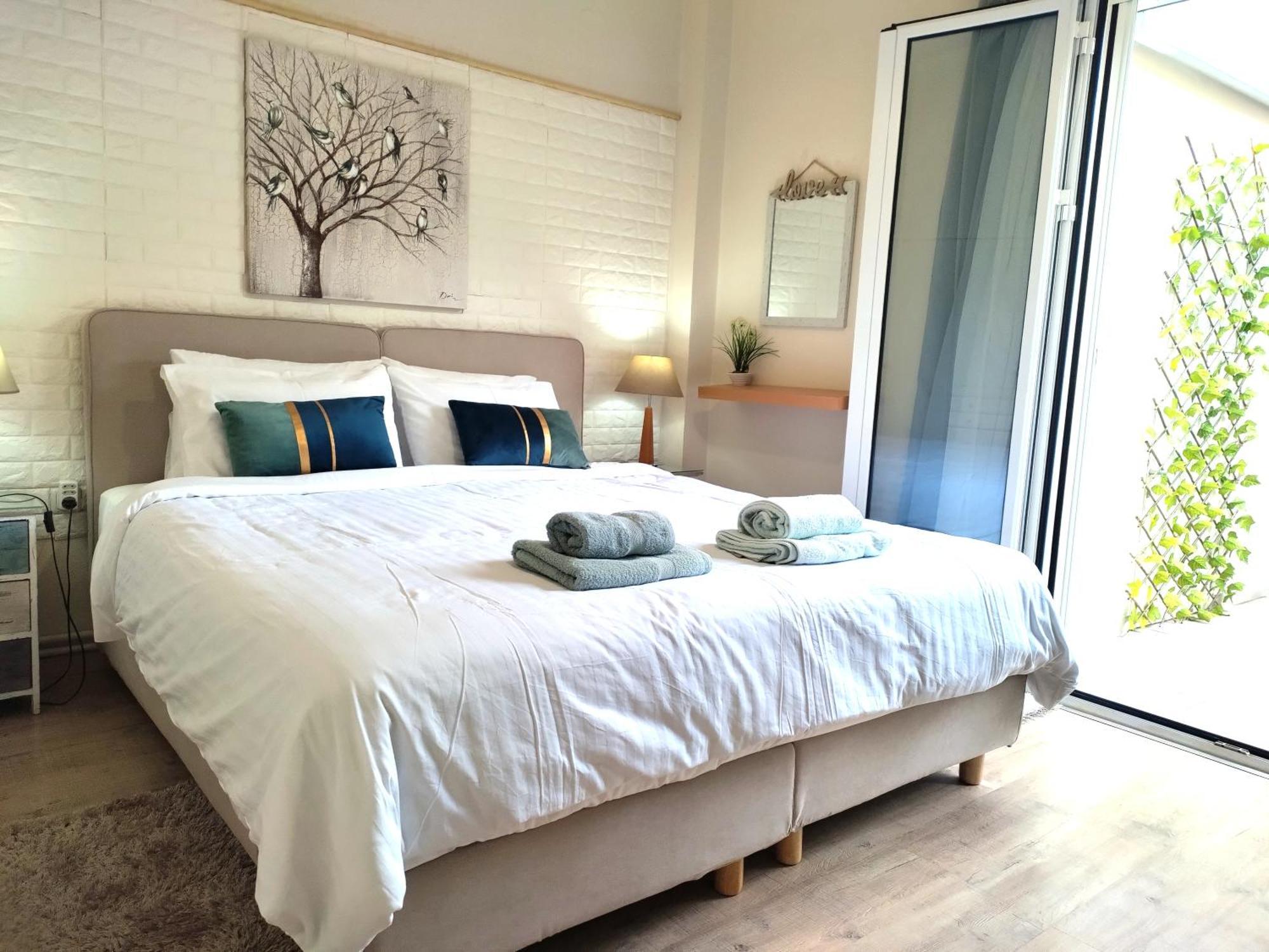 Luxury Seafront House Nearby Delphi Apartment Kirra ภายนอก รูปภาพ
